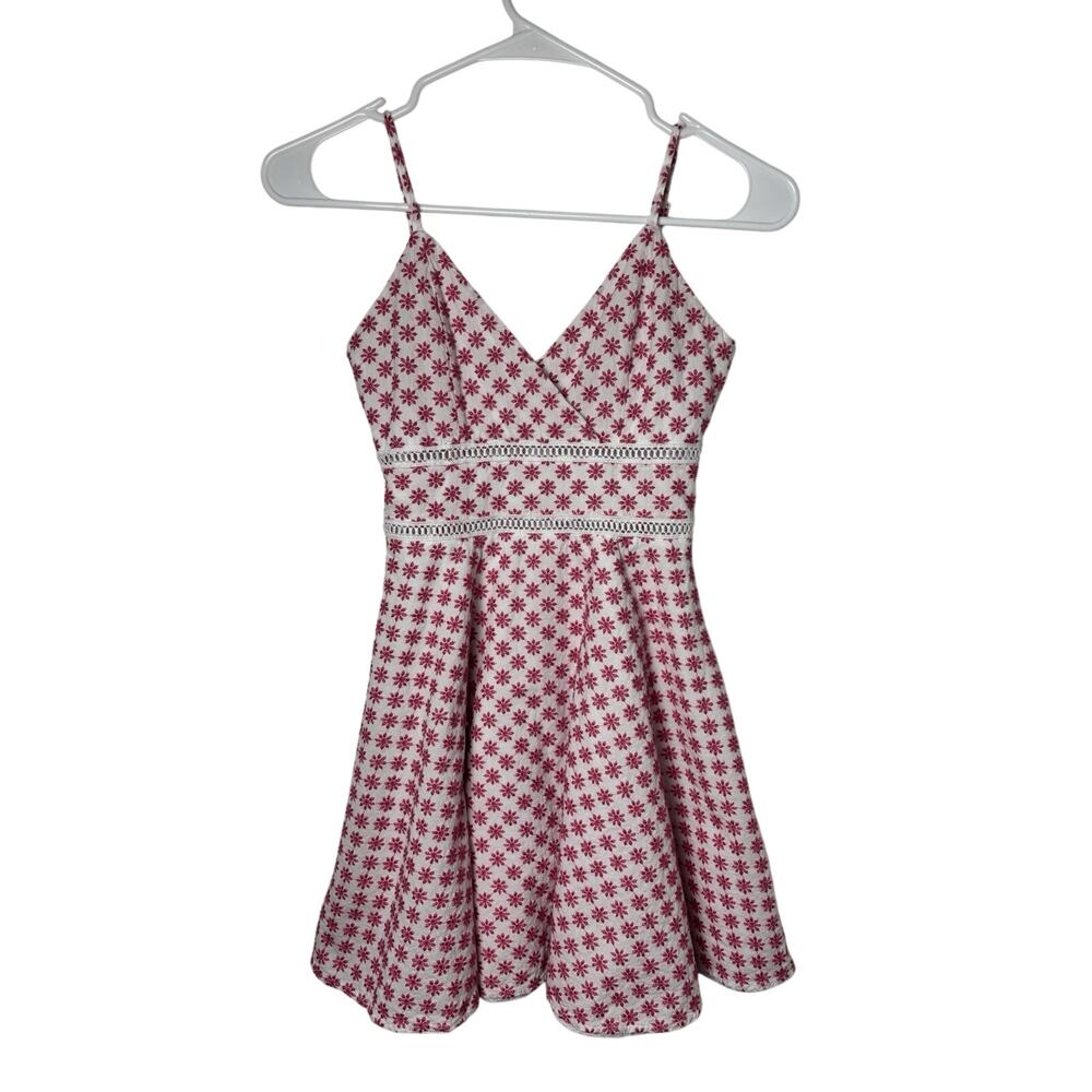 Francesca's XXS JUN & IVY Floral Pink & White Eyelet Skater Dress Fit & Flare